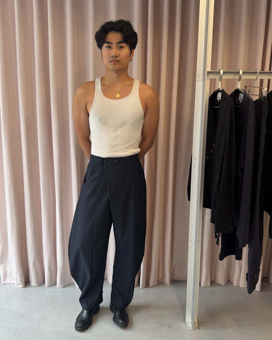 CHARCOAL PLEATED HANBOK SLACKS — size S